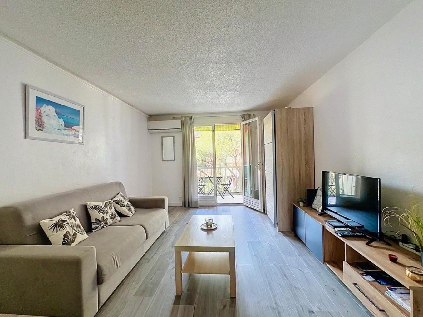 Studio Bord De Mer Boulouris A Saint Raphael Exteriör bild